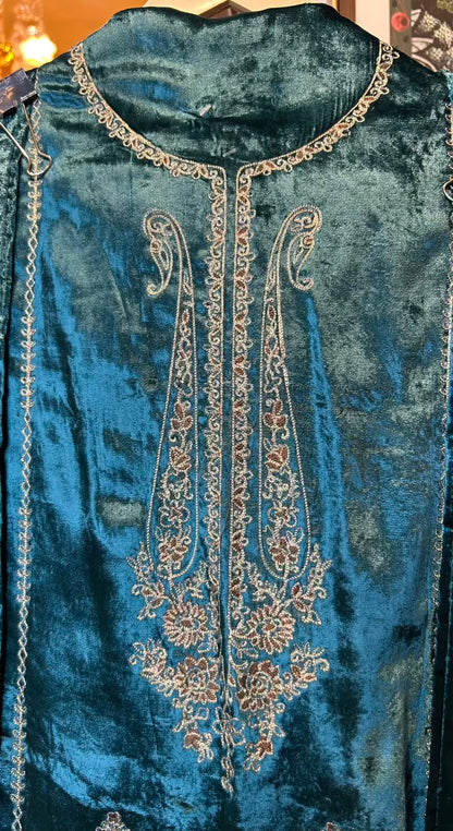 Zarbella Velvet Suit (Peacock Blue)