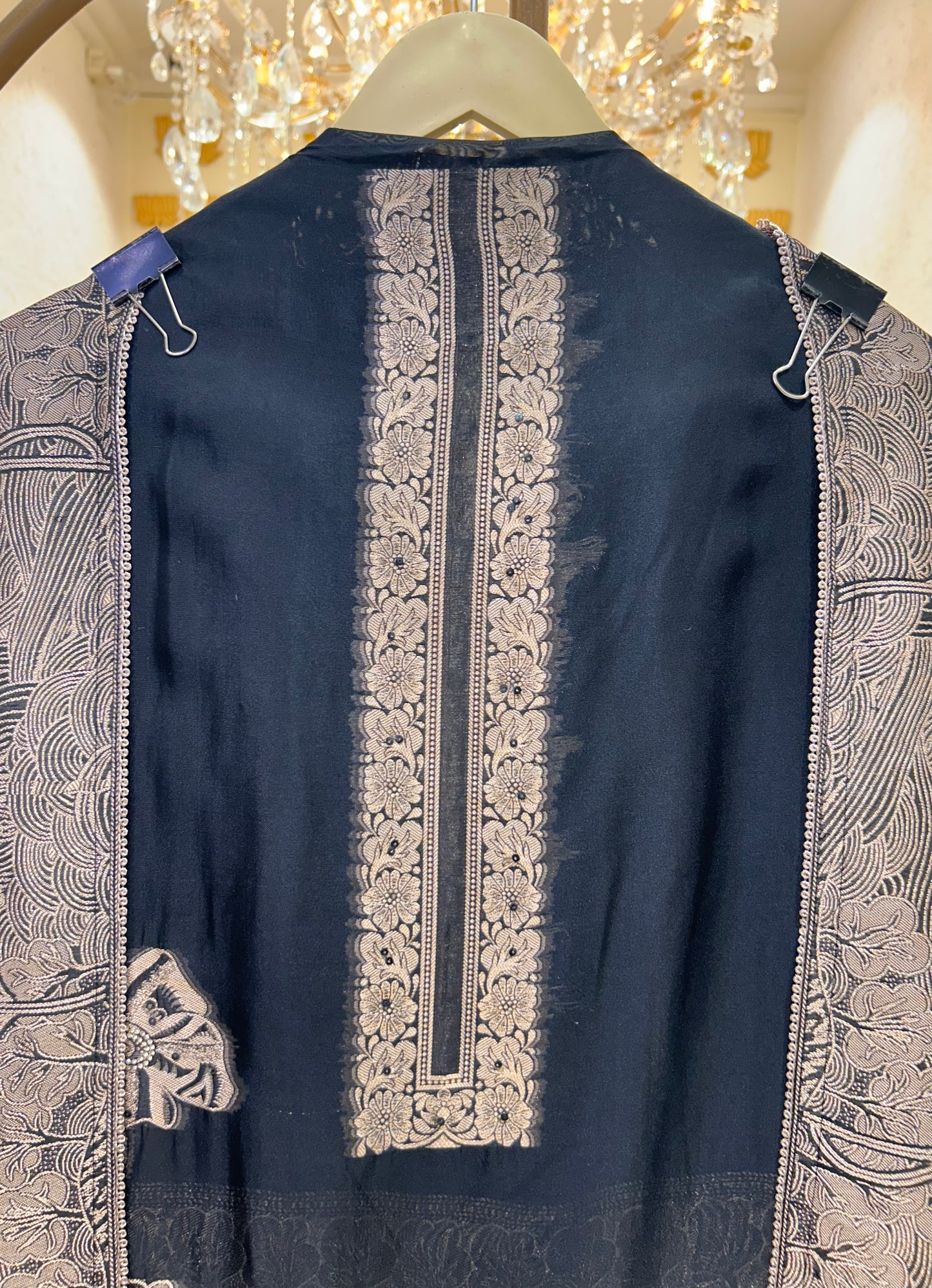 Gauhar Kashi Suit