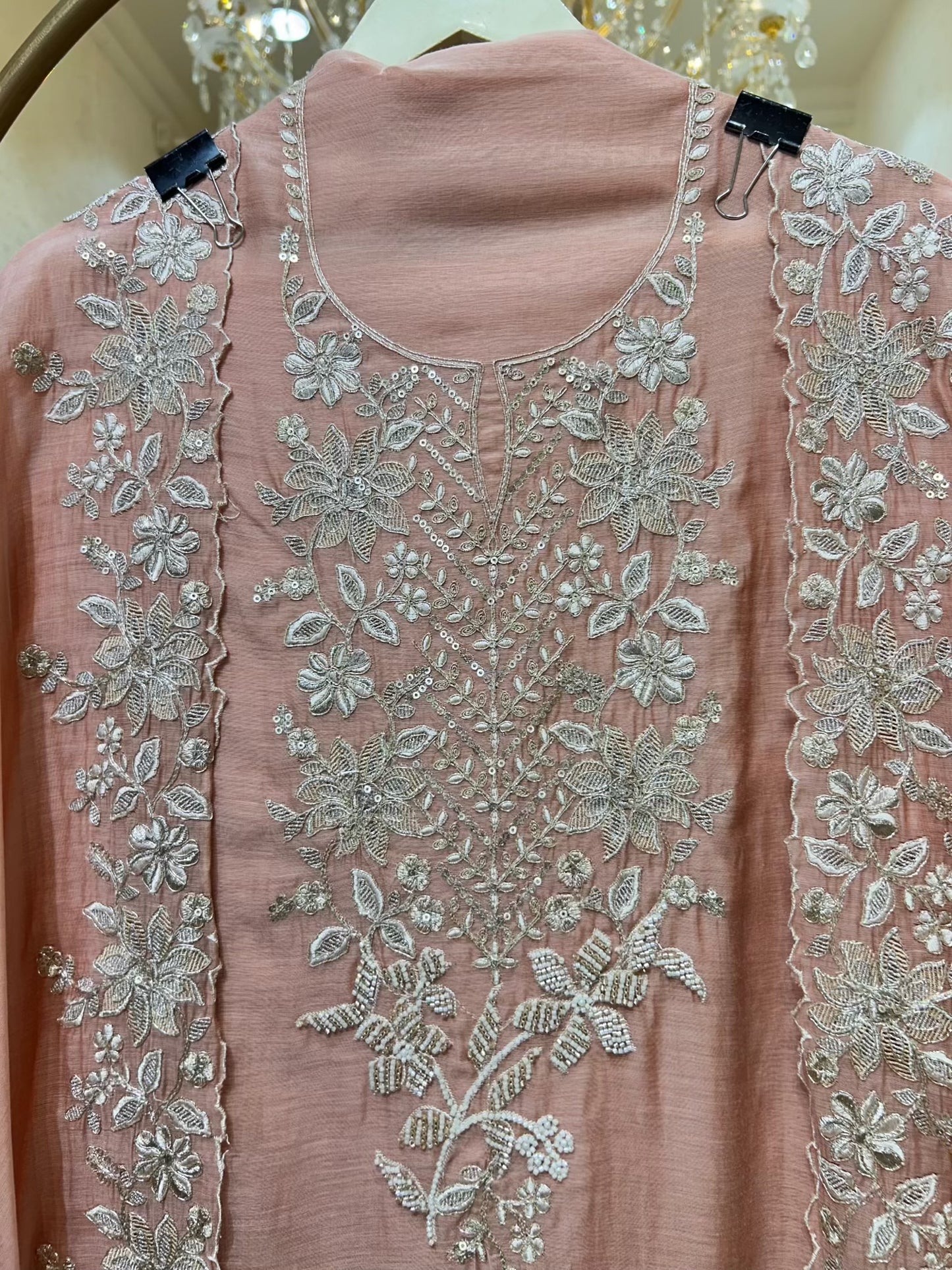 Aavira Mul Chanderi Suit (Peach)