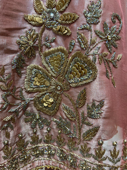 Meher Noor Élite Suit