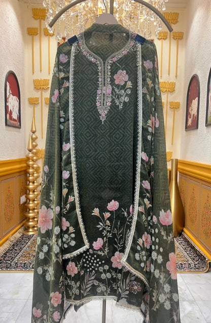 Zarveesha Handprint Élan Suit (Green)