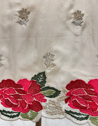 Oraya Thread & Zari Suit