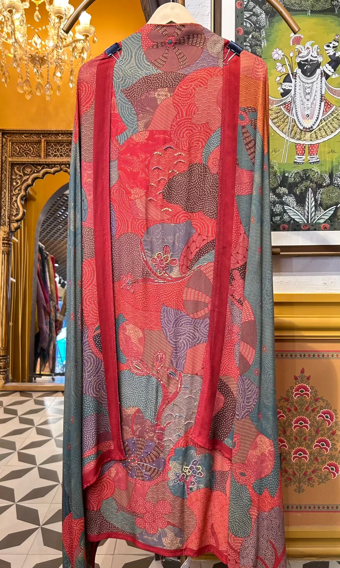 Mahroza Pashmina Suit (Maroon)