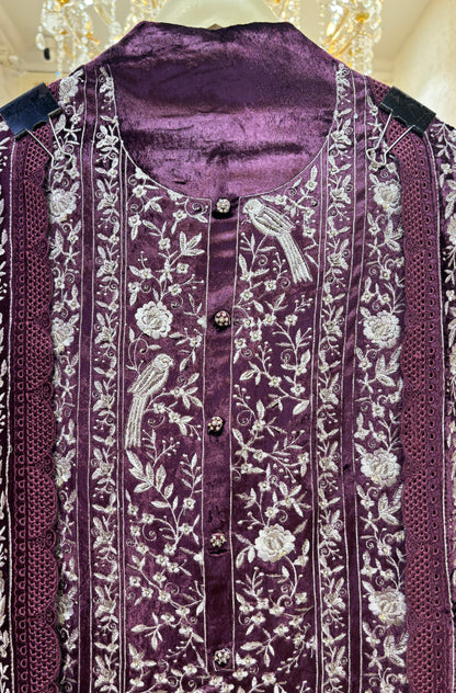 Zarvelvet Royale Suit