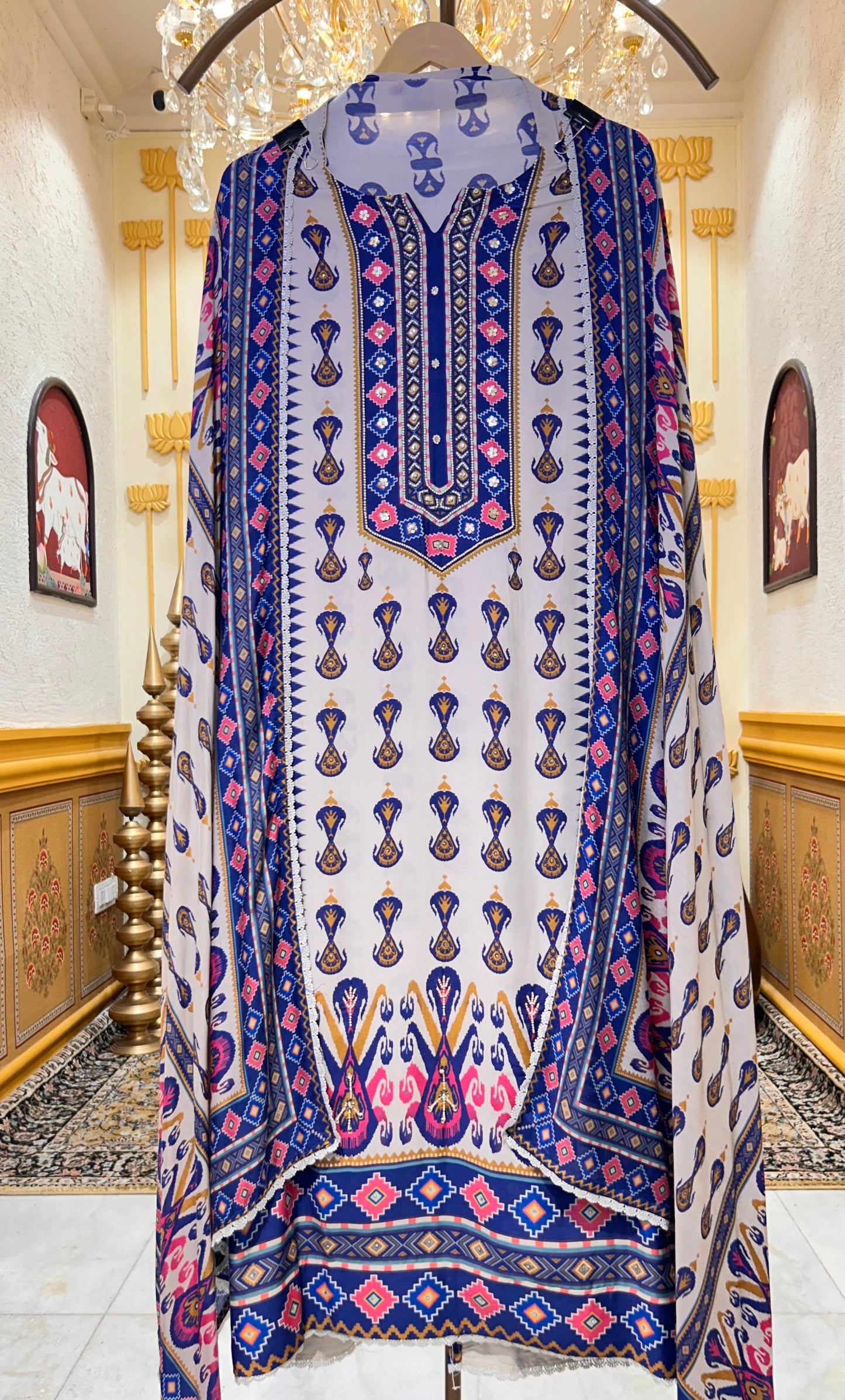 Moti Noor Muslin Suit