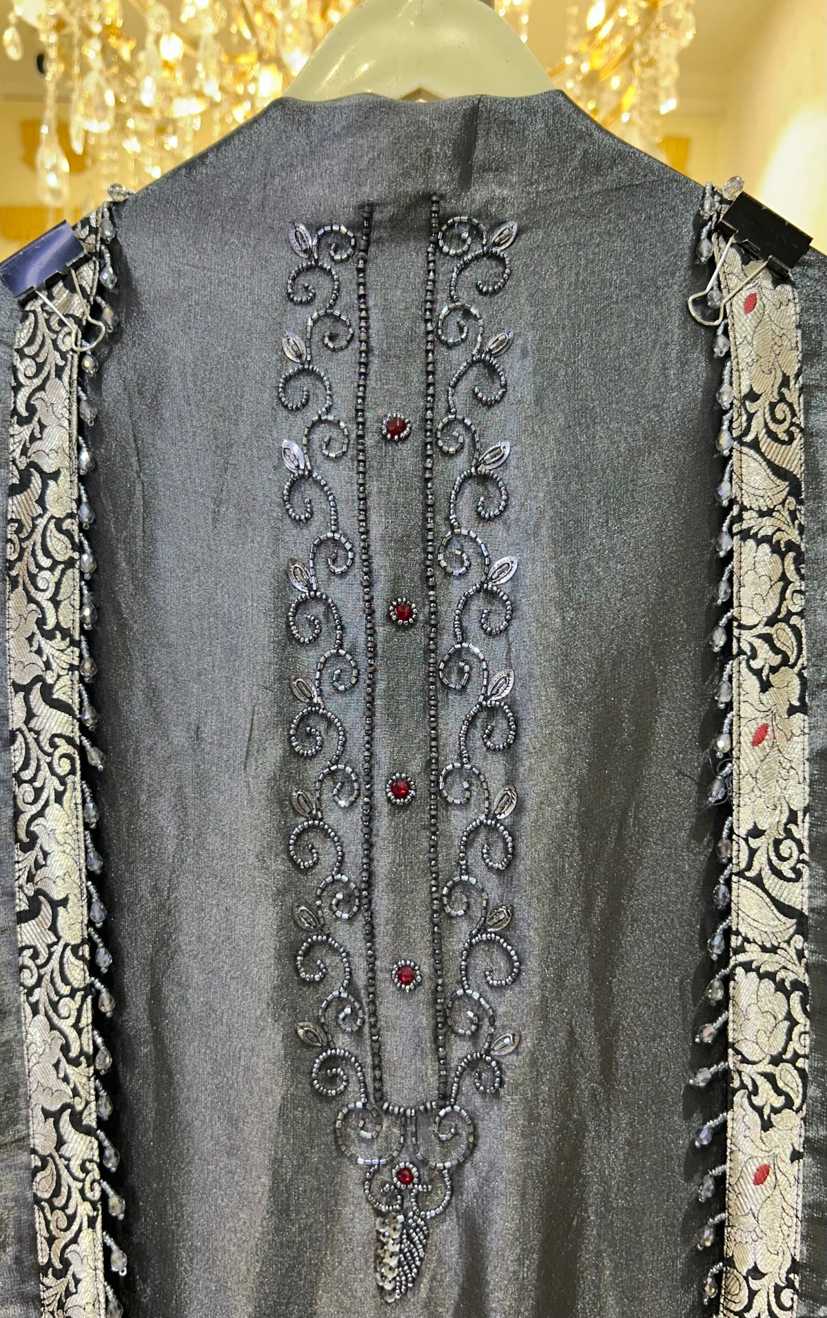 Nooréva Royale Suit