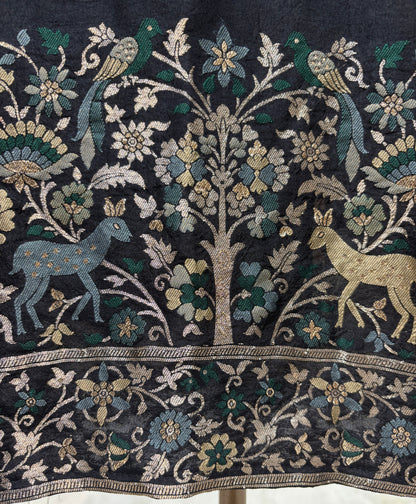 Élara Noor Banarasi Silk Suit