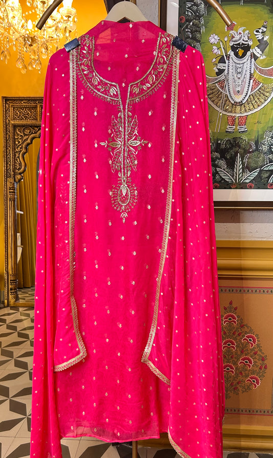 Saaz-e-Hunar (Pink)