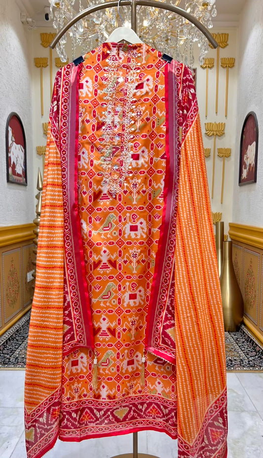 Saavira Patola Heritage Suit (Mustard)