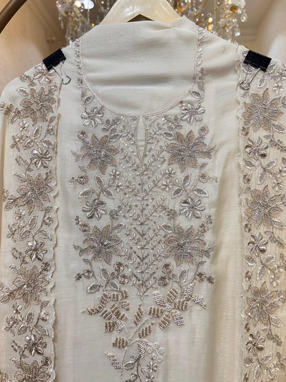 Aavira Mul Chanderi Suit (Ivory)