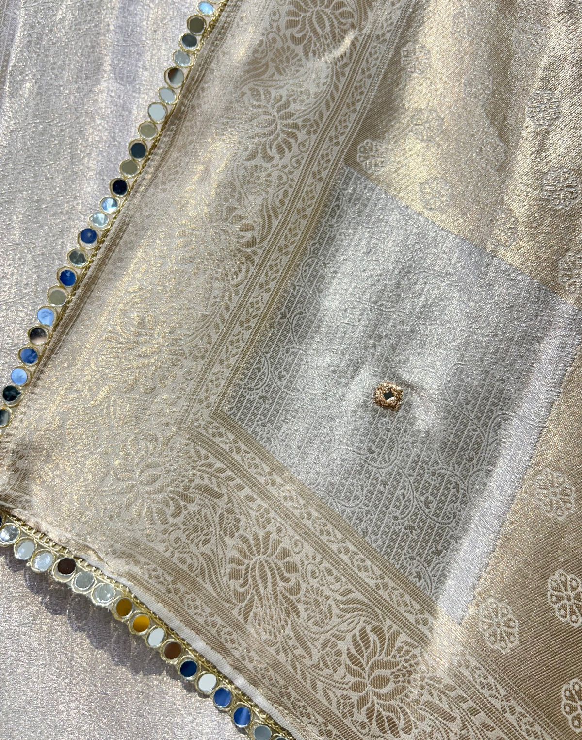 Gulrukh Mirror Suit