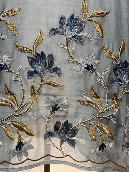 Sahira Dori Naqsh Suit (Powder Blue)
