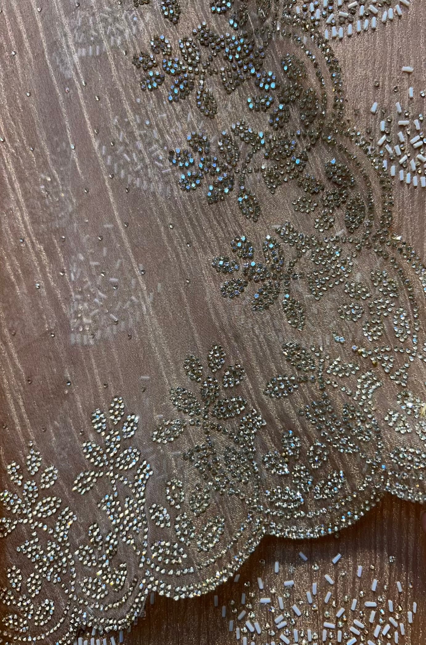 Riyara Handcrafted Veil Suit (Peach)