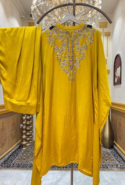 Veloura Kaftan Set