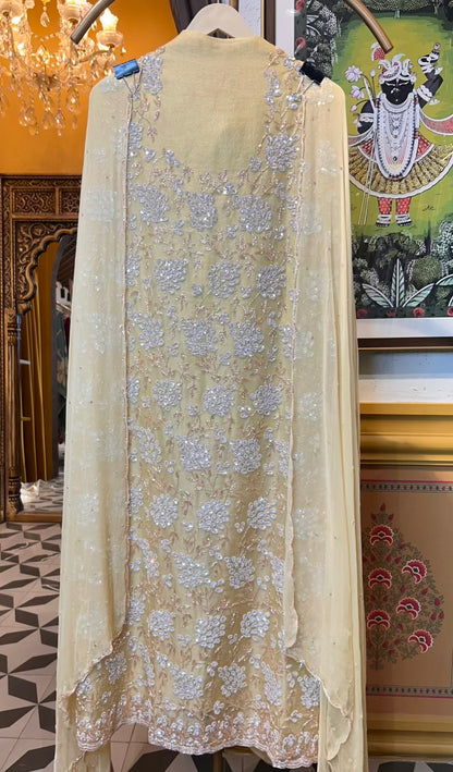 Sabaé-Zar Suit (Yellow)