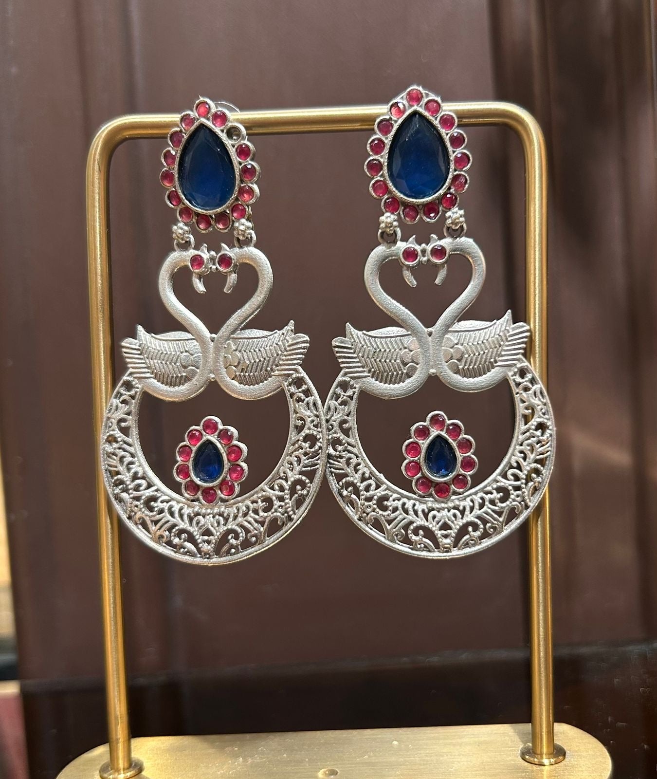 Hamsika Chandbalis (Blue)