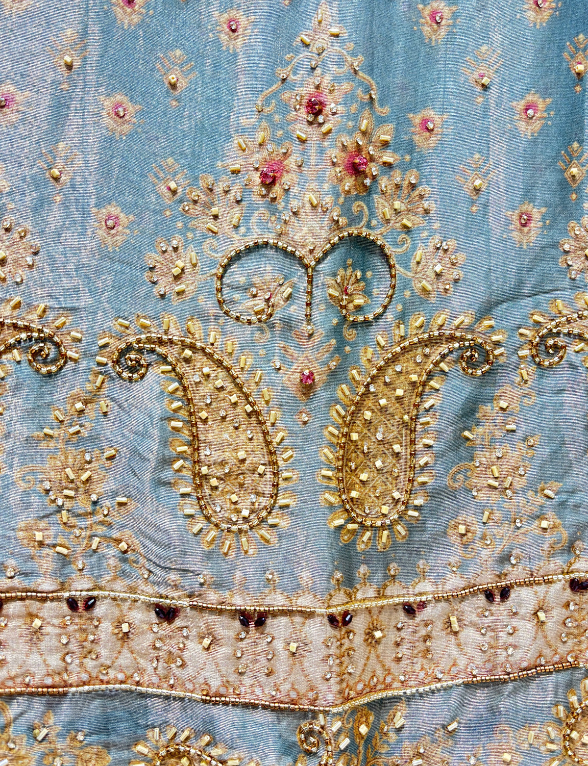 Kundanara Royale Suit