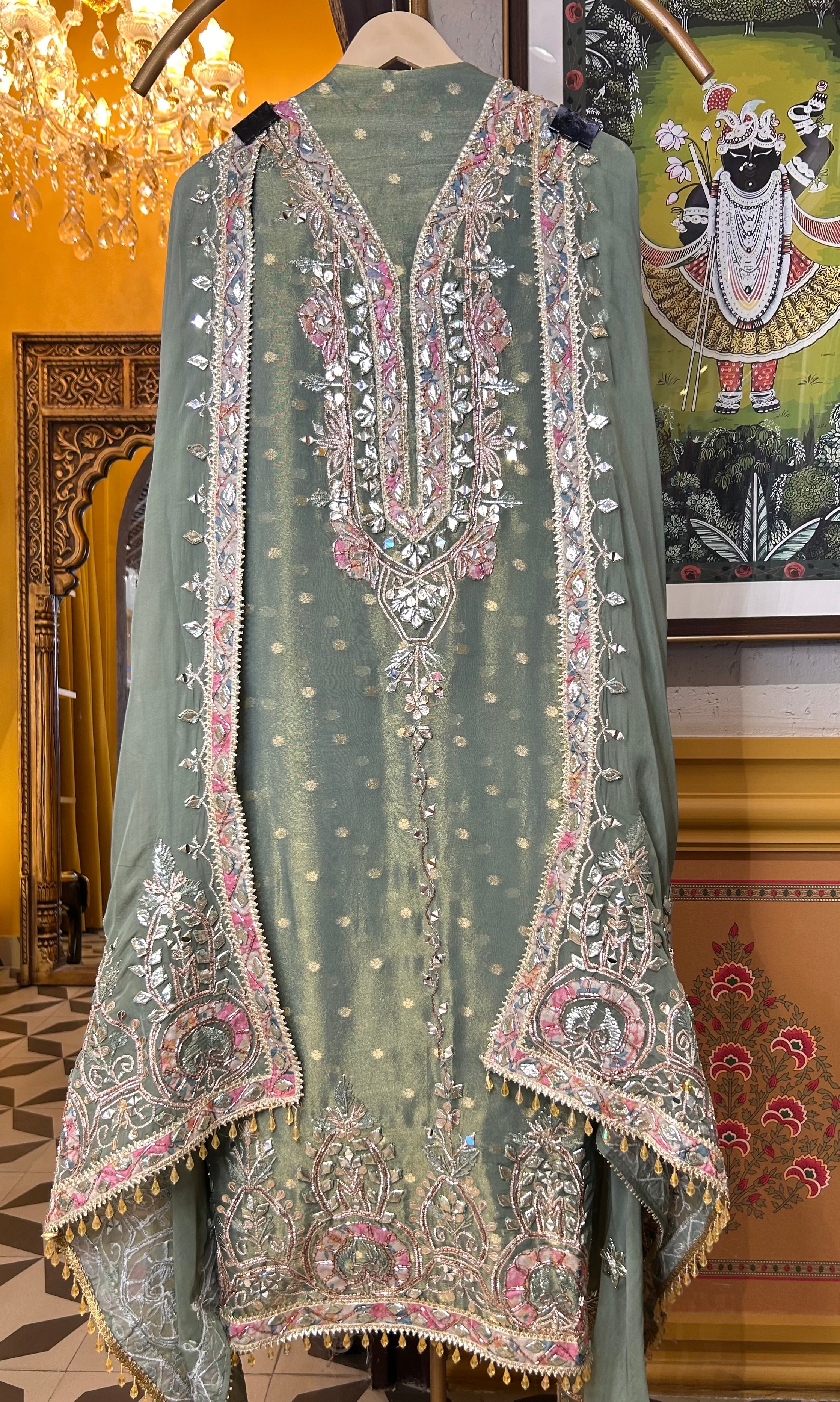 Noor-e-Nazrana (Blue)
