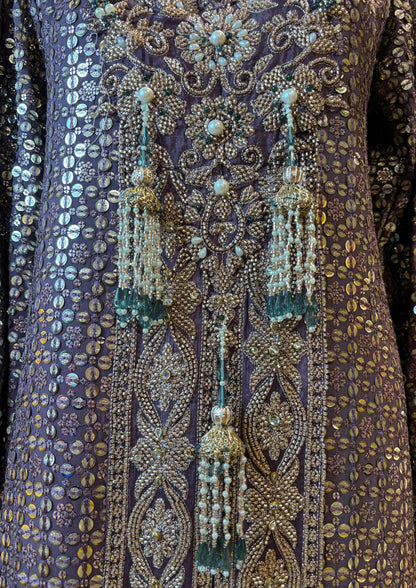 Mahvienne Pakistani Suit