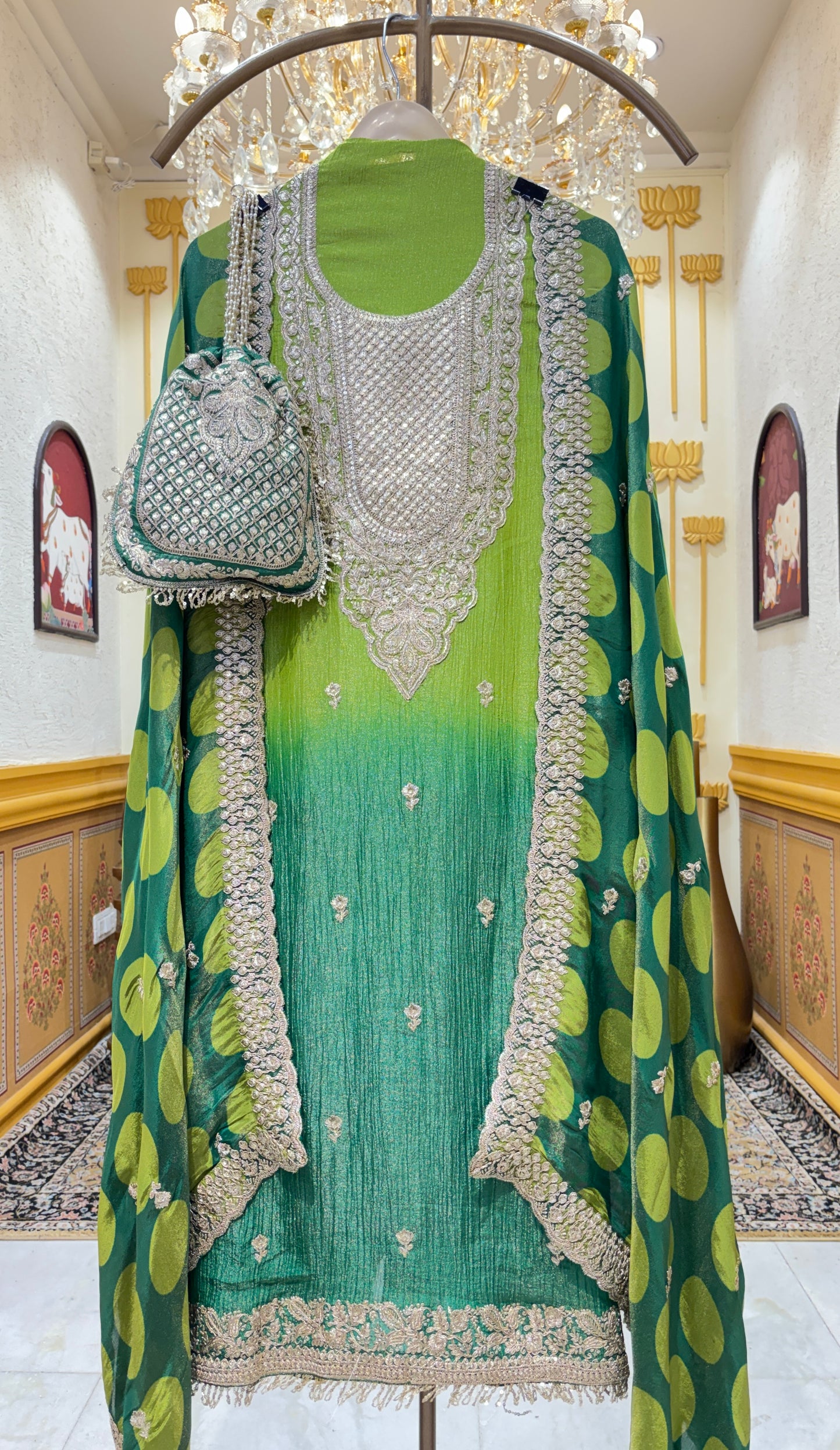 Noorzari Crush Tissue Suit