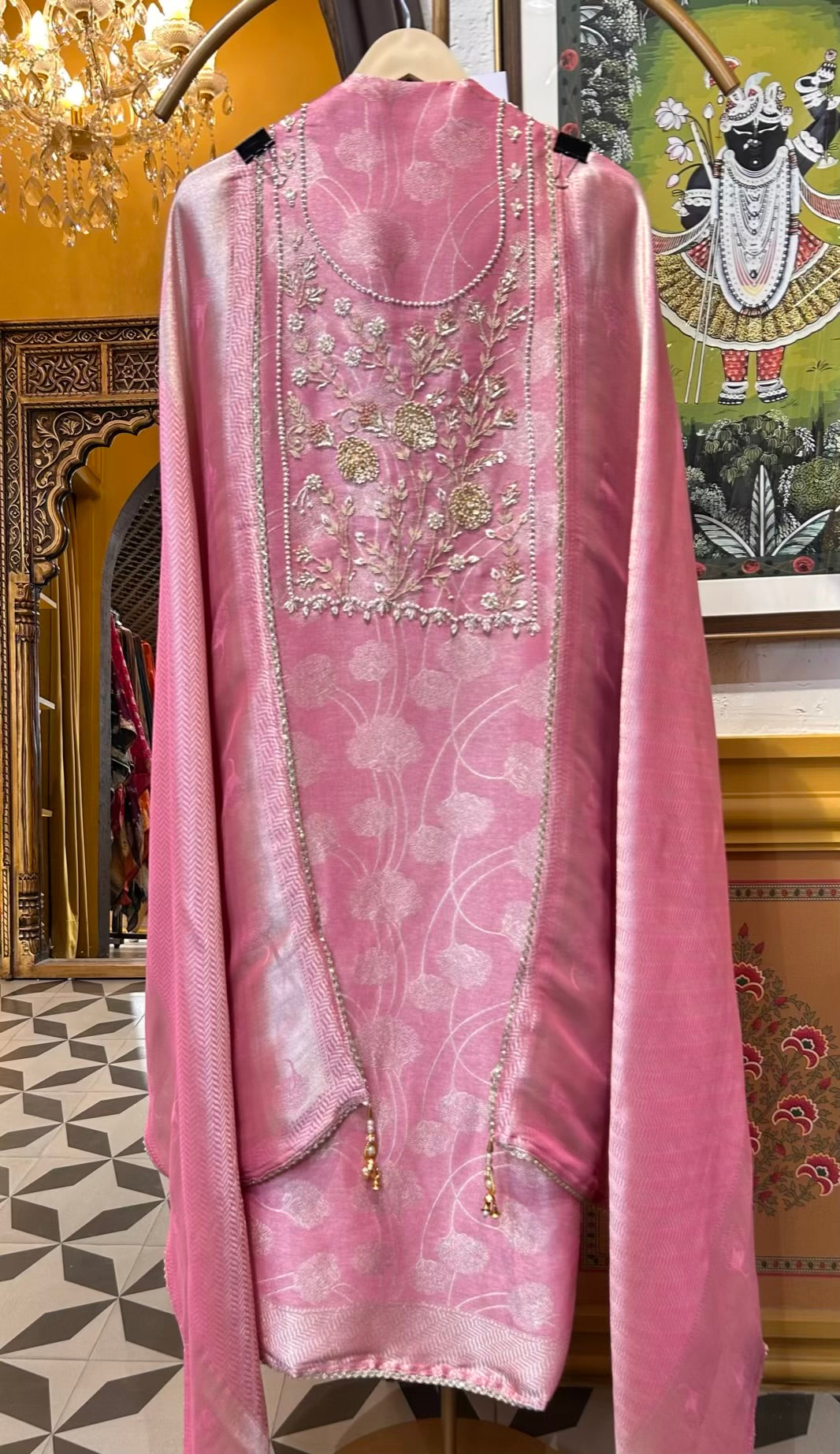 Zarbanoor Brocade Suit (Pink)