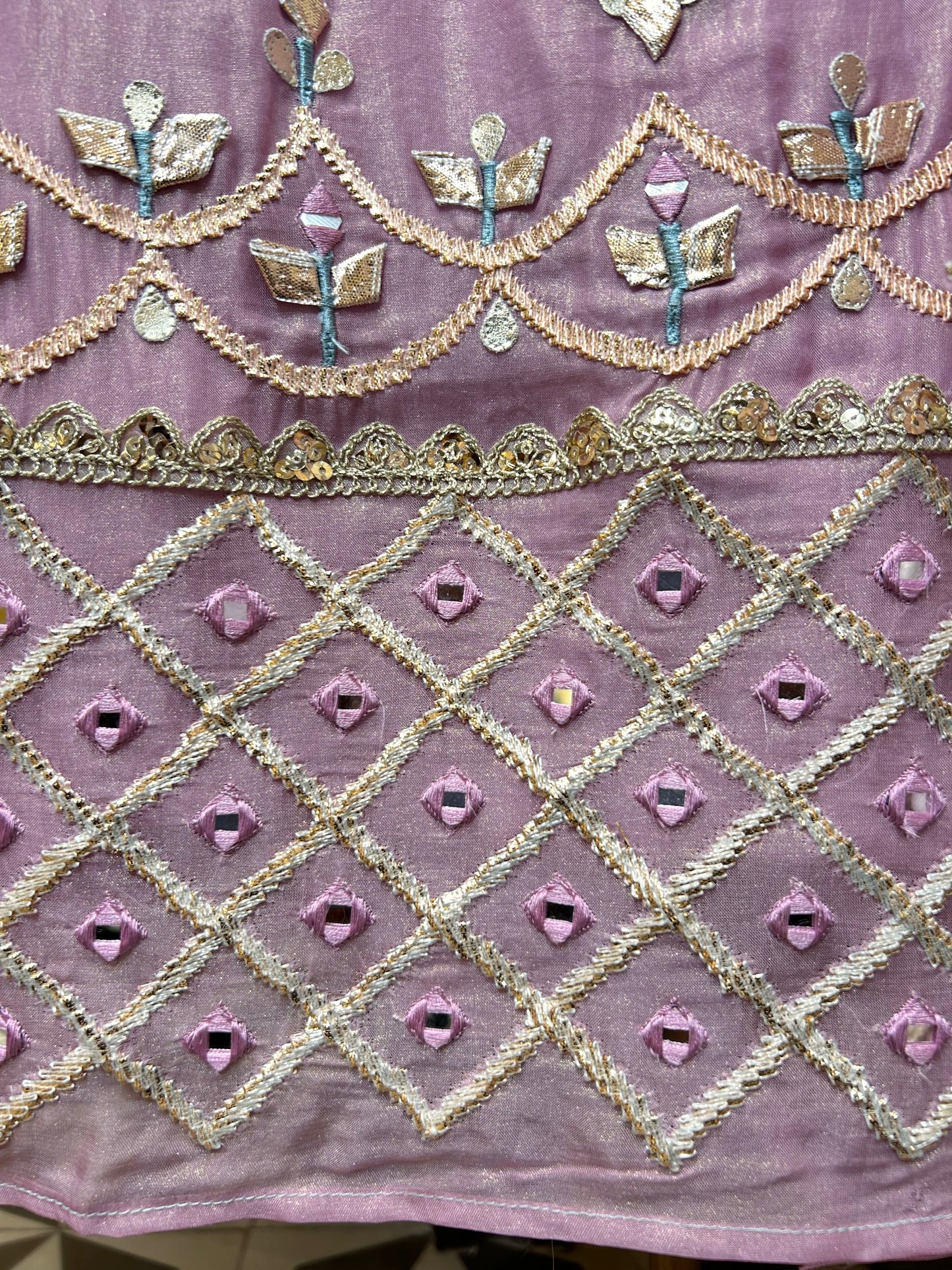 Nayra Mirror & Gotapatti Organza Suit