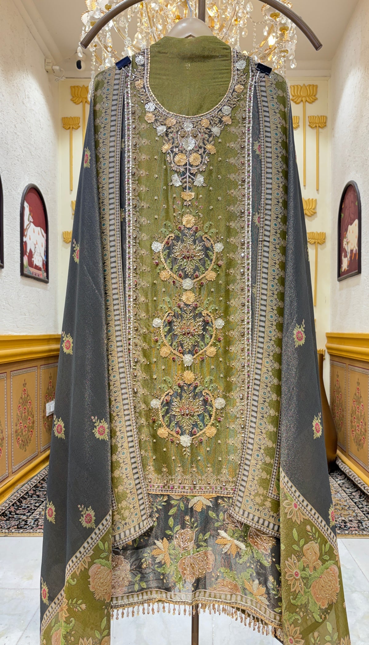 Gulzaib Pakistani Suit