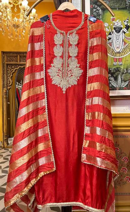 Noorisha Silk Suit (Rust)