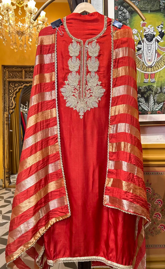 Noorisha Silk Suit (Rust)