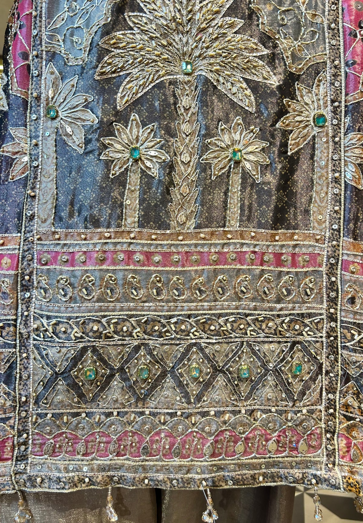 Vaanyara Anarkali Set