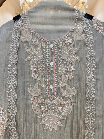 Eshira Appliqué Glow Suit (Pista Green)