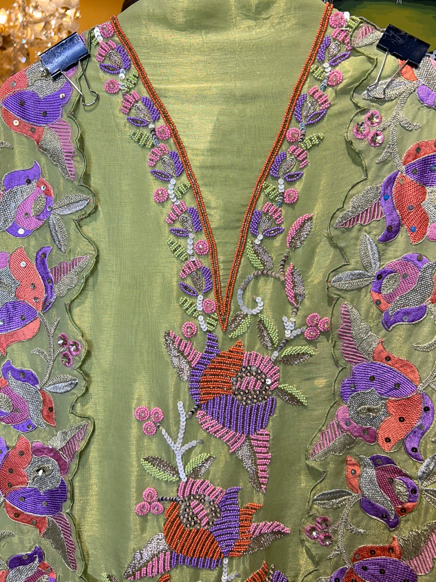 Gul-e-Roshan (Green)