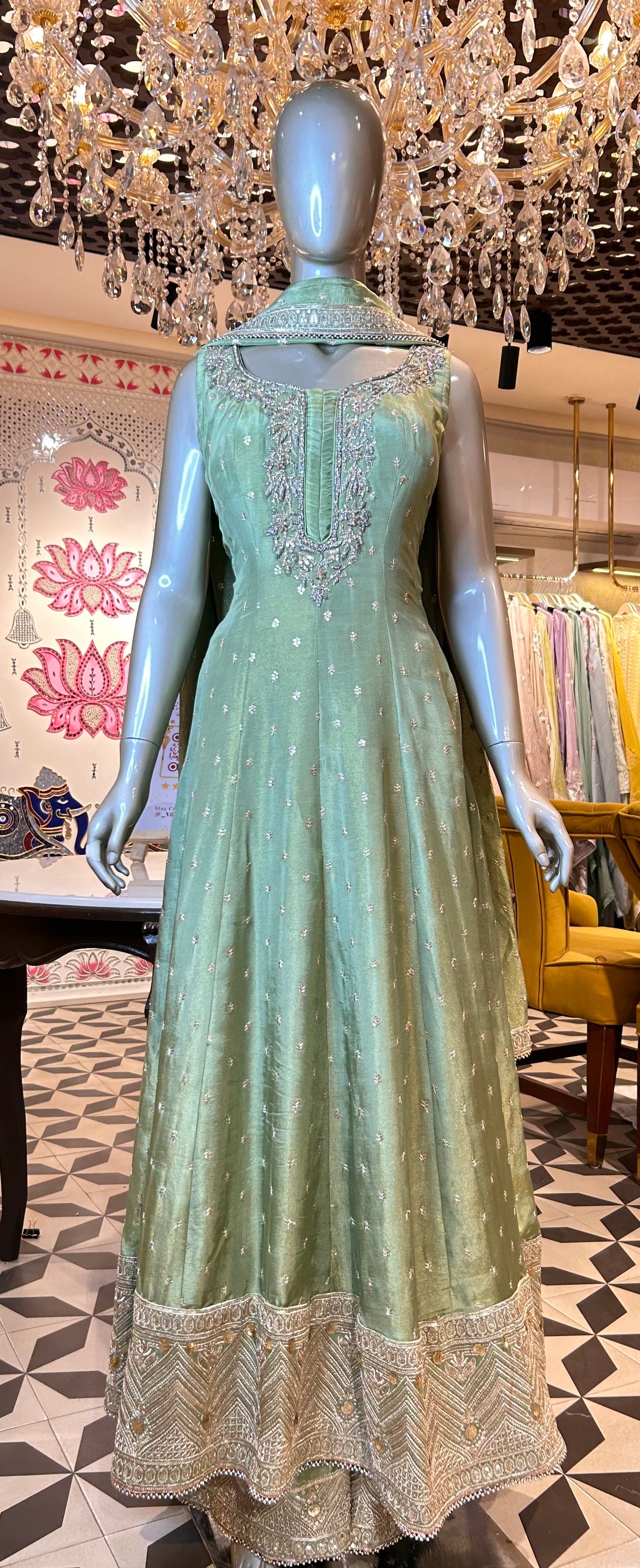 Noor-e-Raaya Anarkali