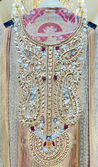 Gulnoor Éclat Suit