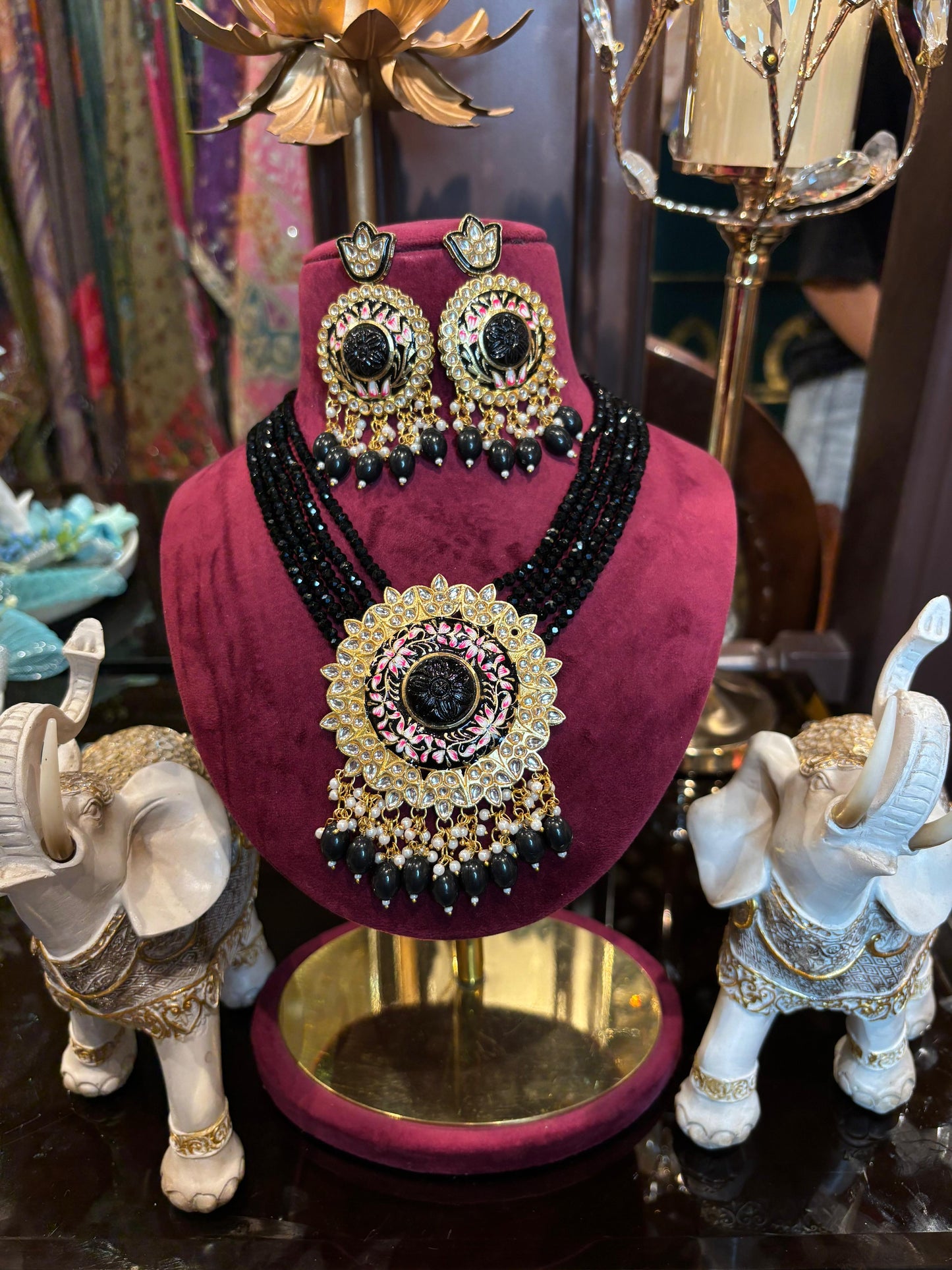 Raatrani Polki Set (Black)