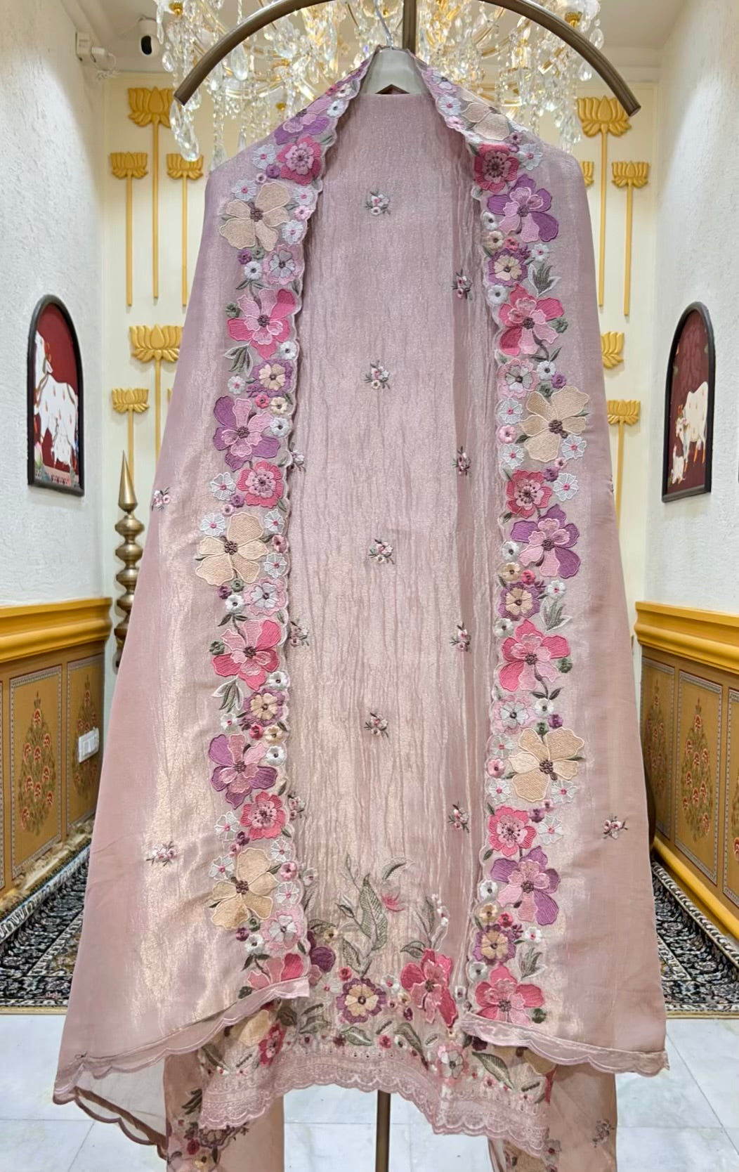 Navya Thread Crush Tissue Suit