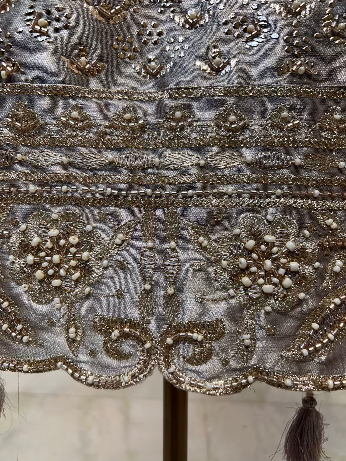 Mehraz Éclat Mukaish Suit (Grey)