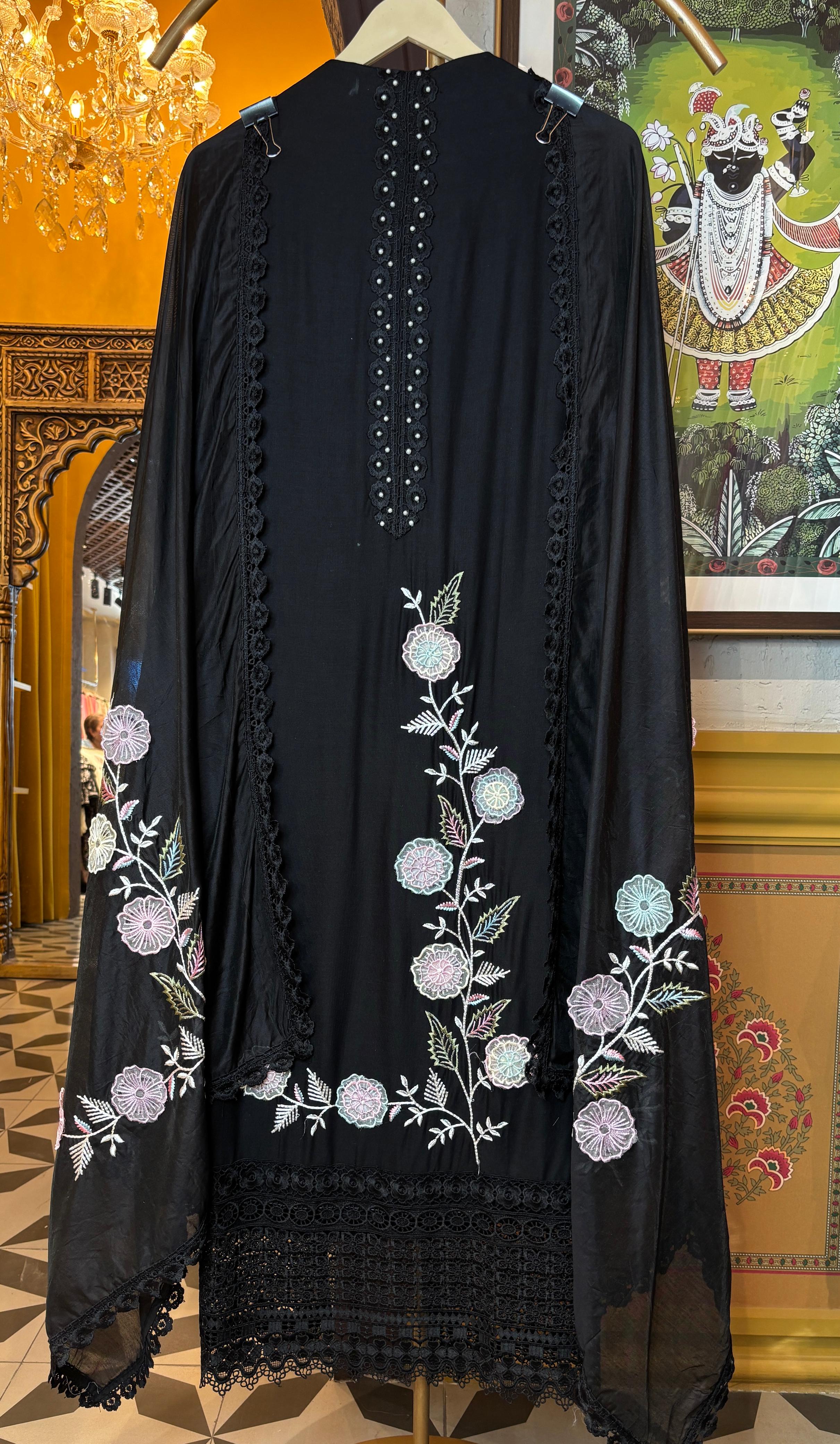 Falak Linen Suit