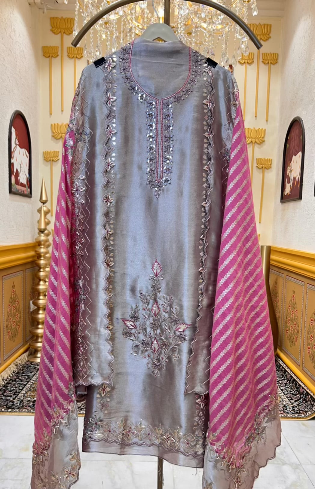 Averiha Brocade Suit (Lavender)