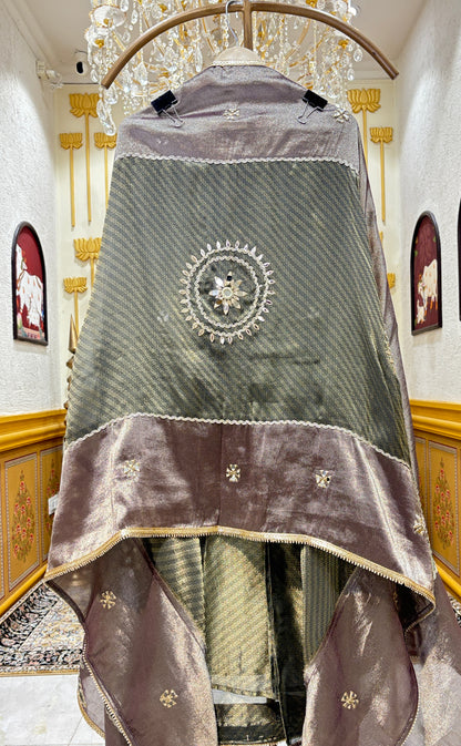 Zar Afreen Mirror Suit