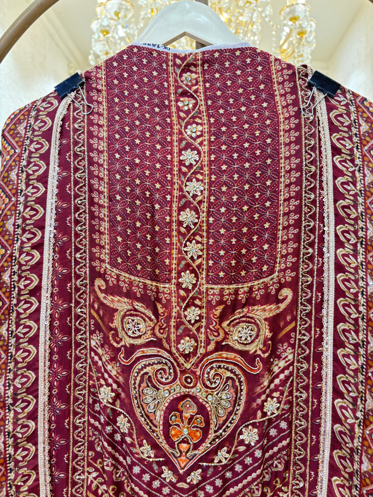 Noor-e-Kundan Suit