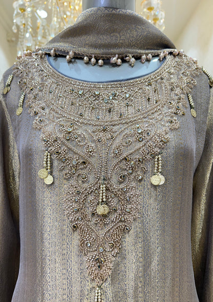 Kundanara Pakistani Suit