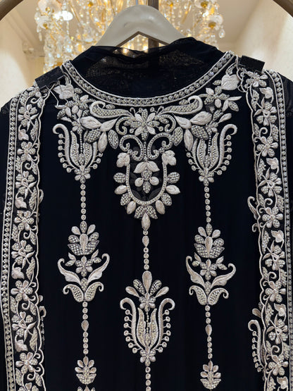 Noormahal Cutdana Georgette Suit