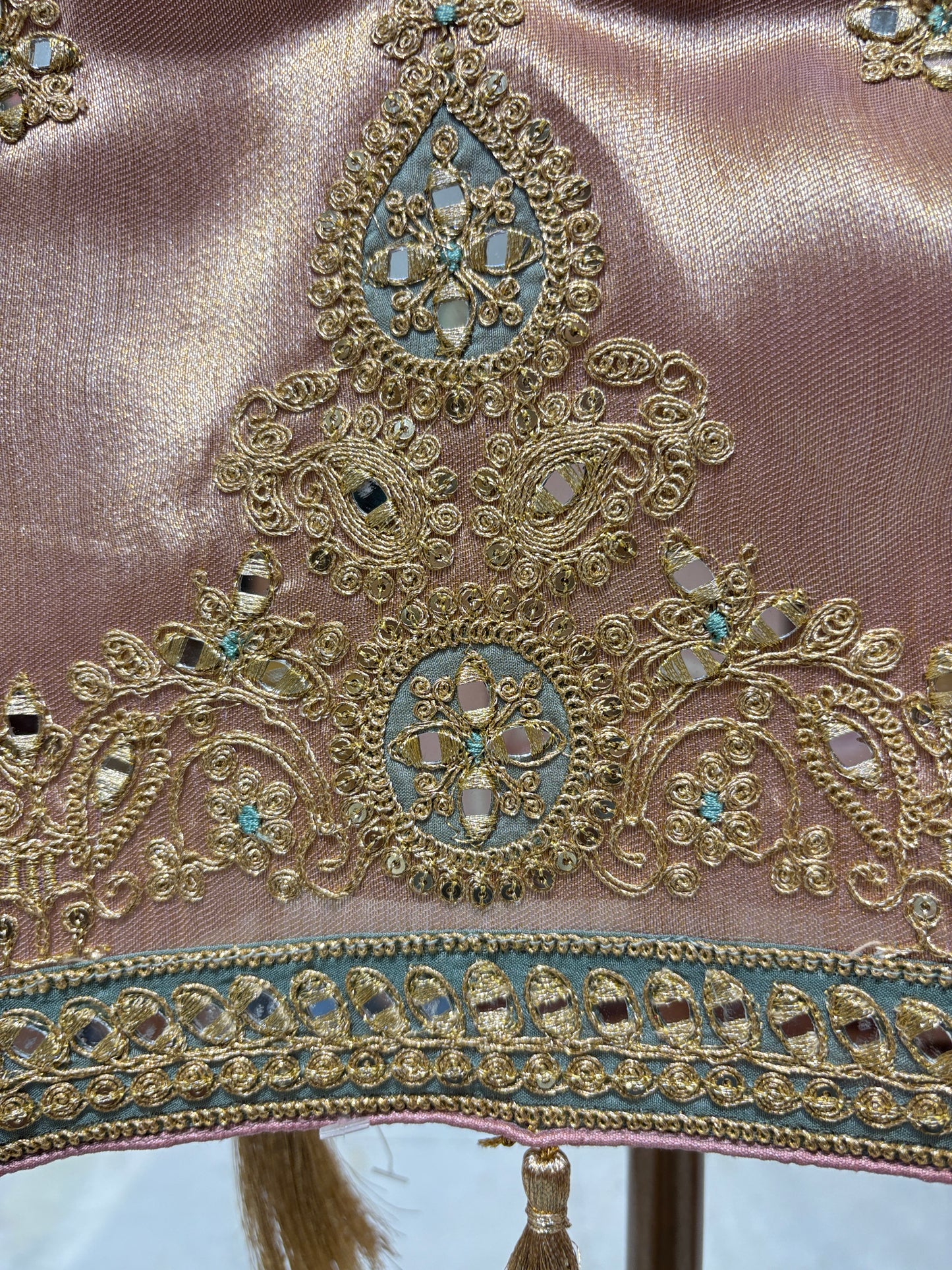 Noor Mahal Banarasi Suit