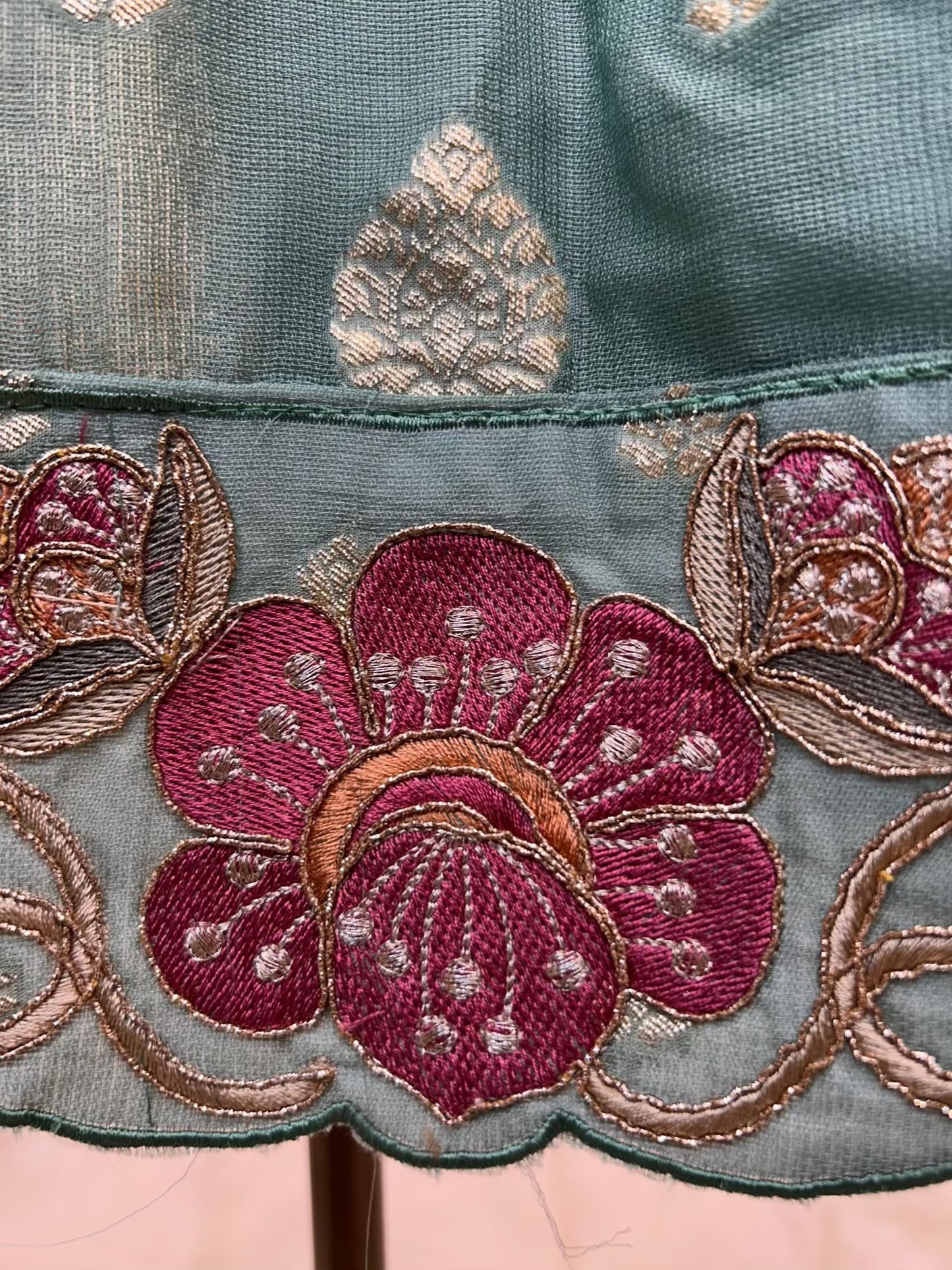 Ruhzeen Banarasi Gota Suit (Blue)