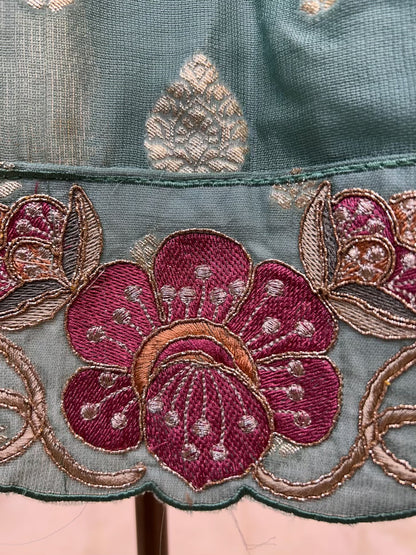 Ruhzeen Banarasi Gota Suit (Blue)