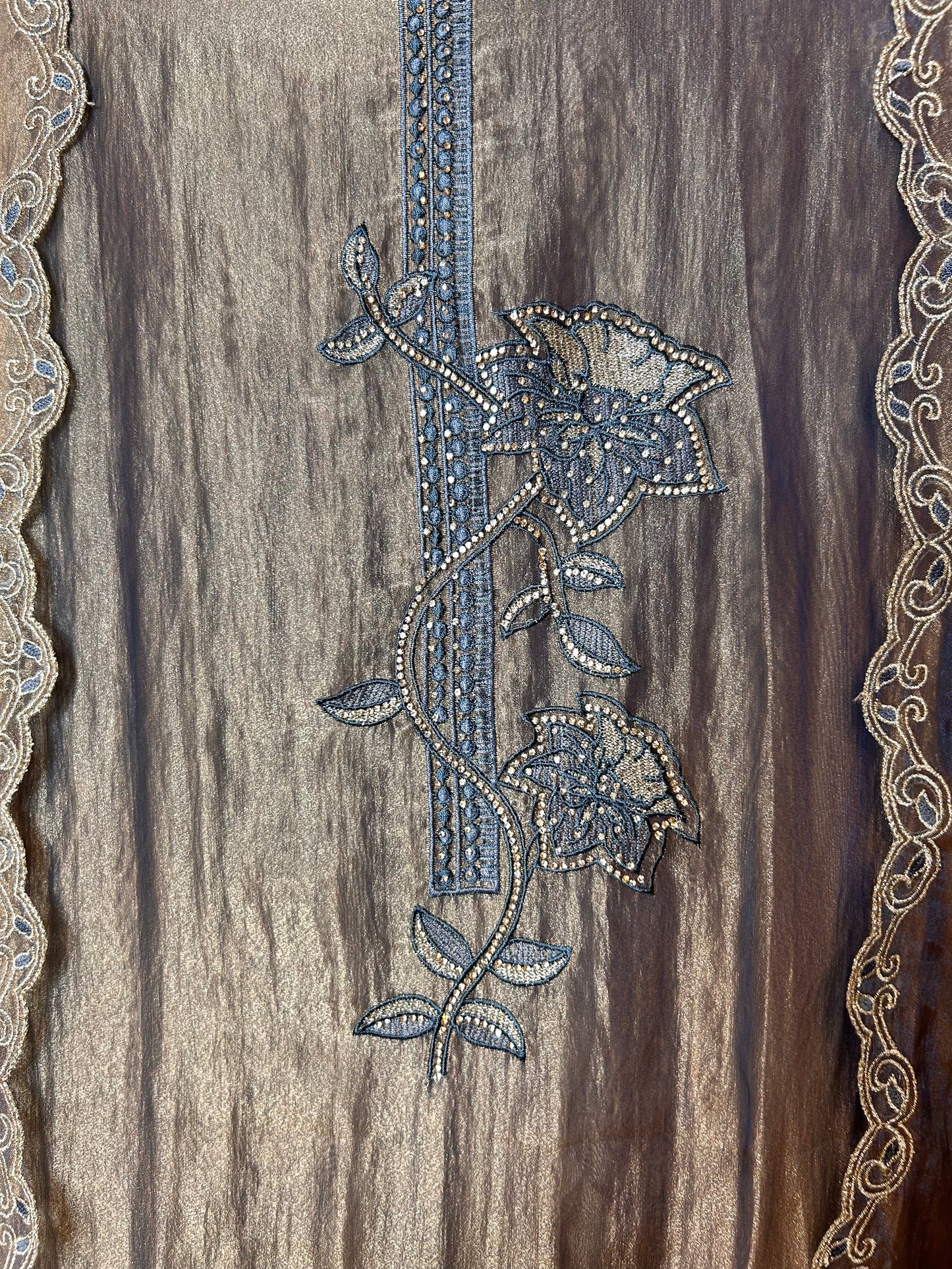 Sifat Shimmer Organza Suit (Blue)