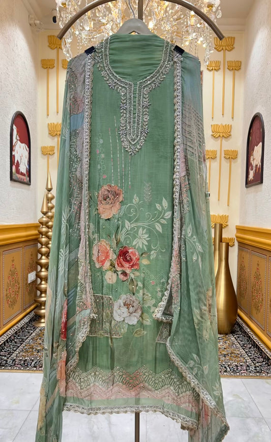 Elara Crepe Élan Suit (Green)