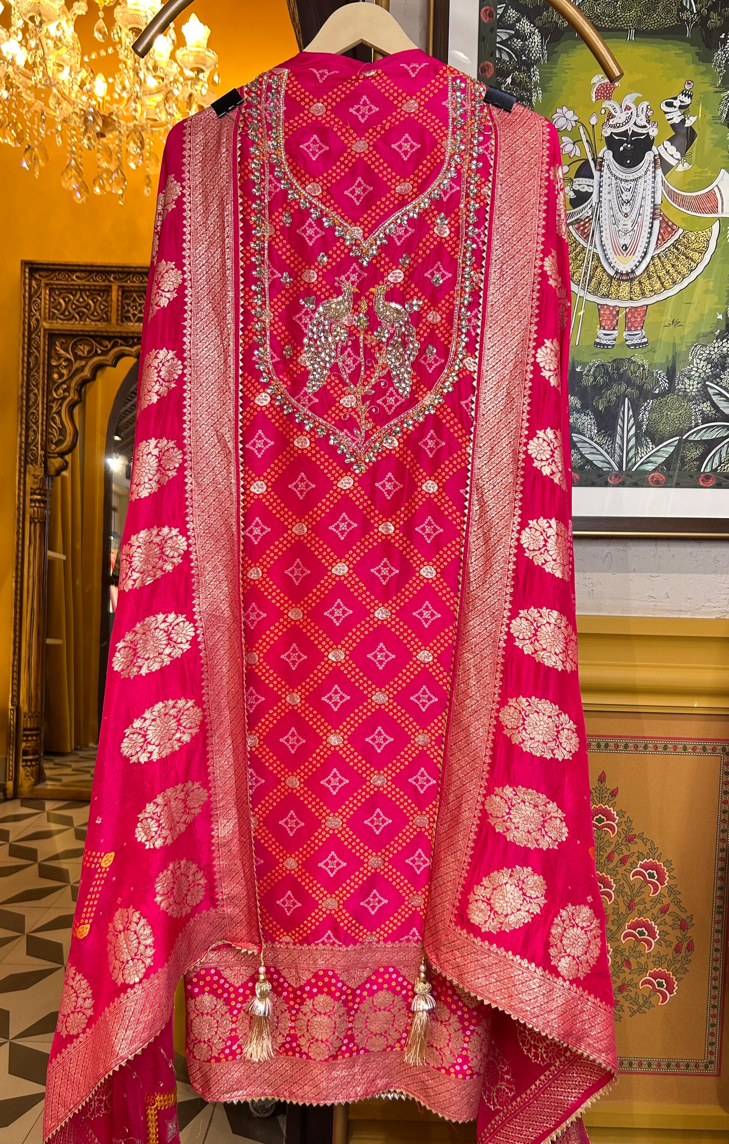 Raangiyaa Banarasi Suit