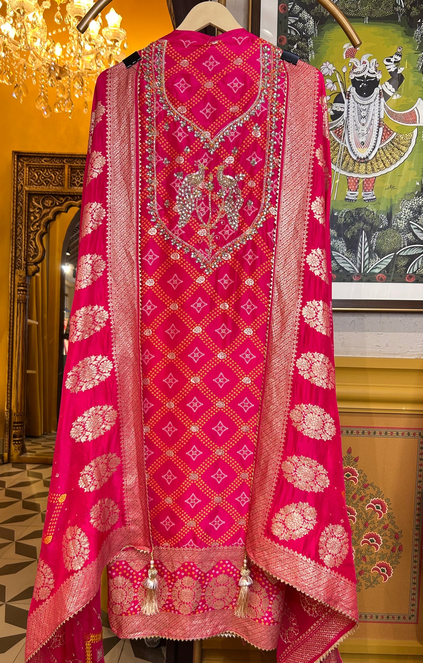 Raangiyaa Banarasi Suit